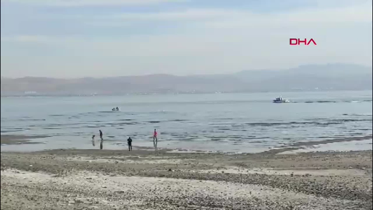 VAN Rojin İçin Giysi Bulundu