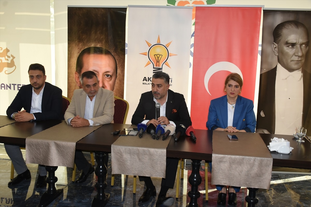 AK Parti Malatya\'da Değişim Süreci Başladı