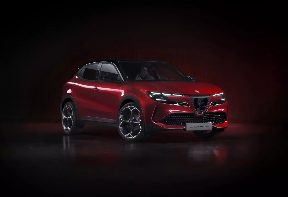 Alfa Romeo Paris Fuarı\'nda Yeni Modellerini Tanıtacak