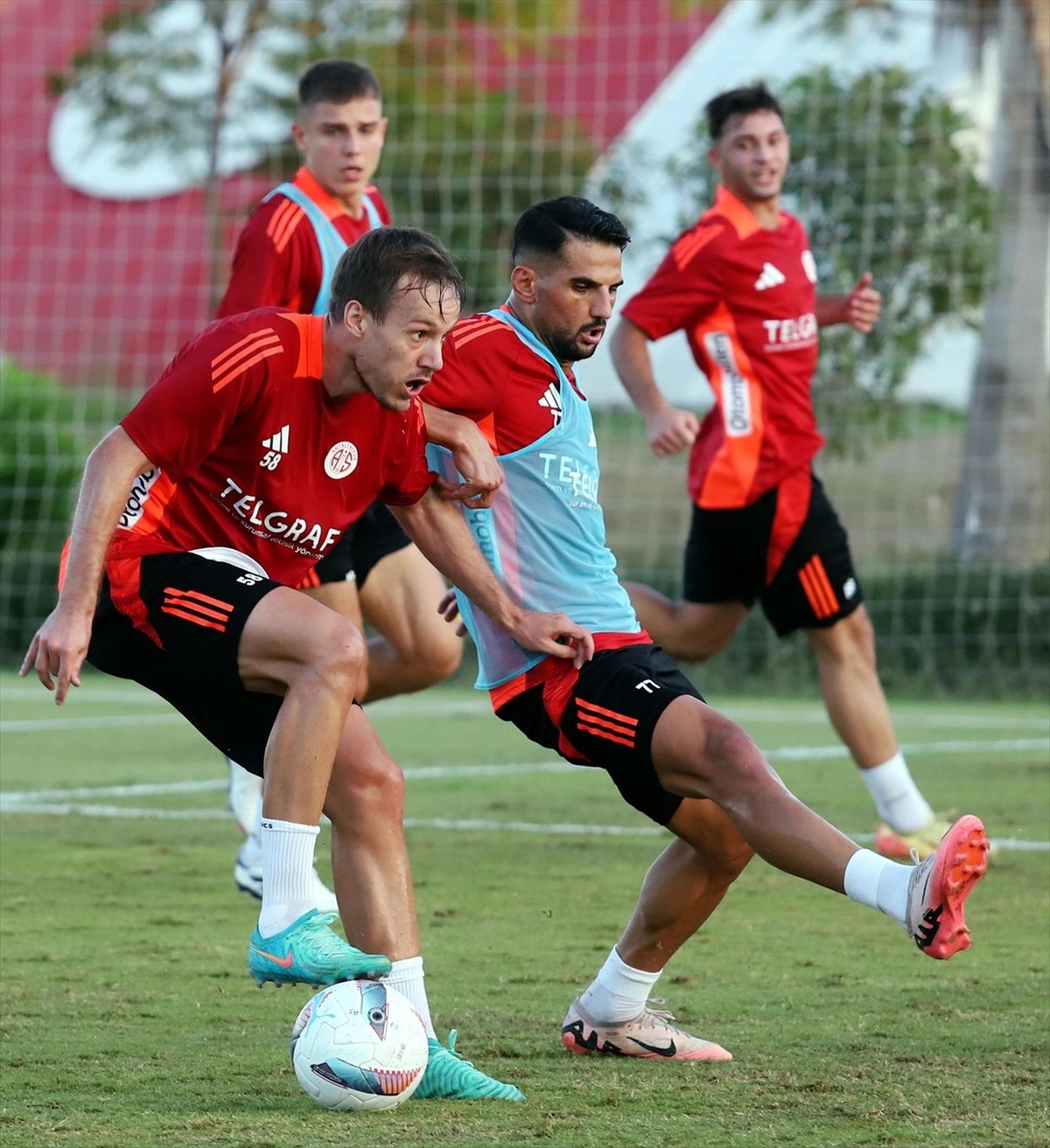 Antalyaspor Hazırlıklarına Devam Ediyor
