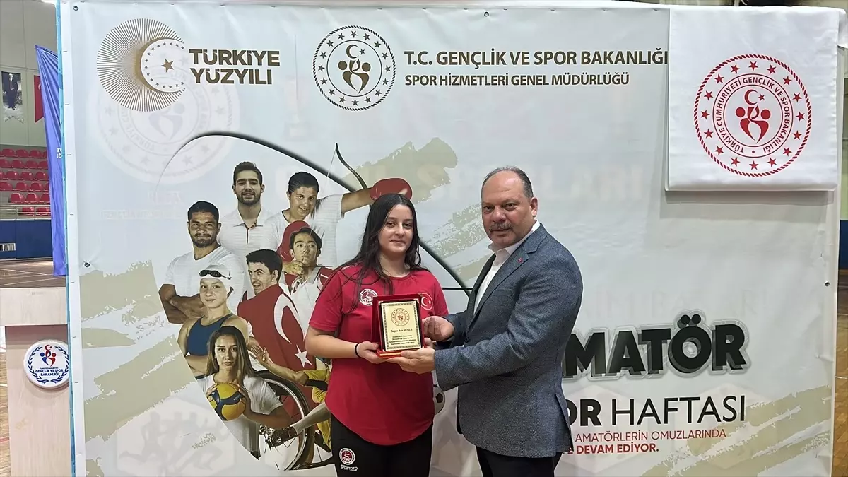 İskenderun\'da Amatör Spor Haftası Etkinliği