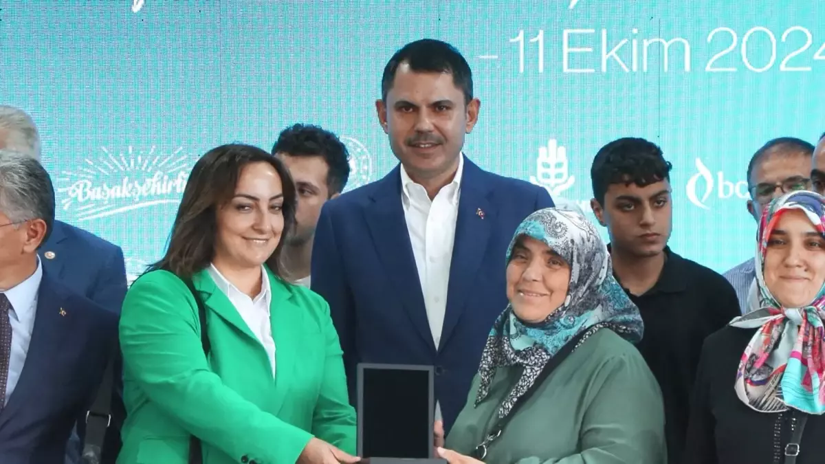 İstanbul-Kurum: Sayın Özel\'e acilen İzmir\'i şahsi mesele haline getirmesini tavsiye ediyorum