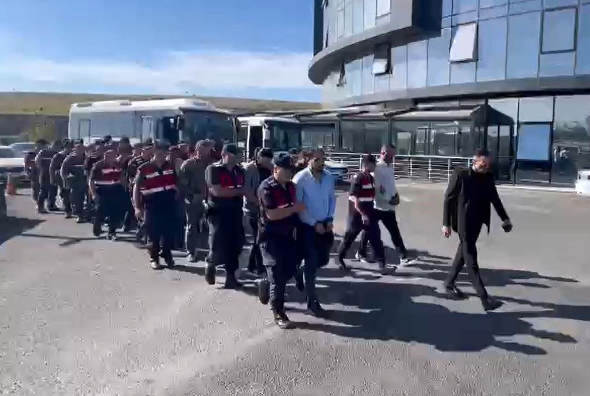 İstanbul\'da Nitelikli Dolandırıcılık Operasyonu