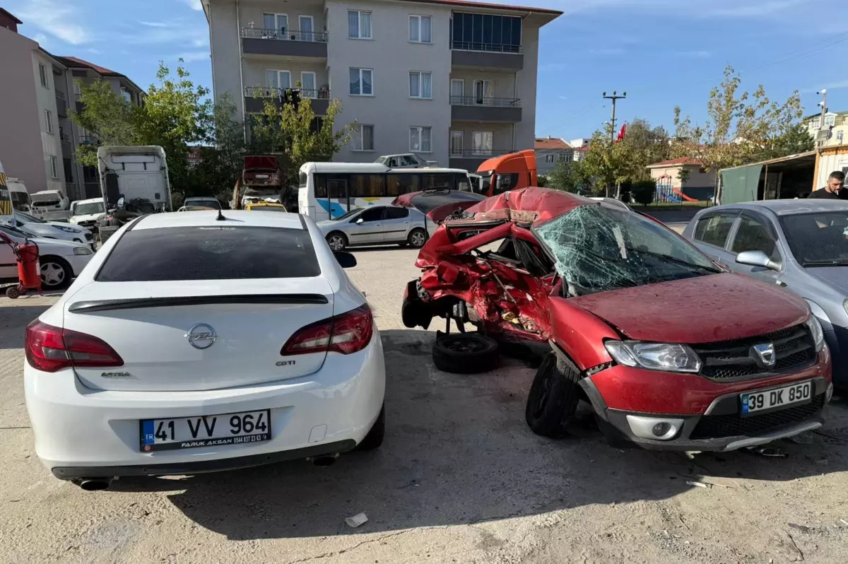 Çorlu\'da trafik kazası: 3 ölü, 1 ağır yaralı