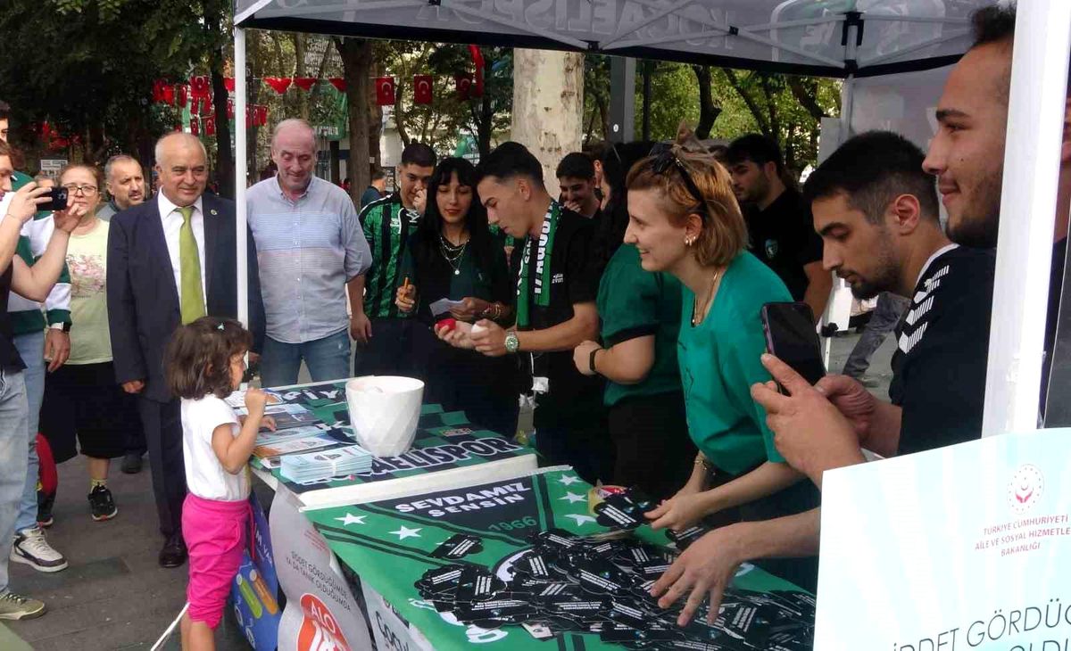 Kocaelispor\'dan Kız Çocuklarına Özel Etkinlik