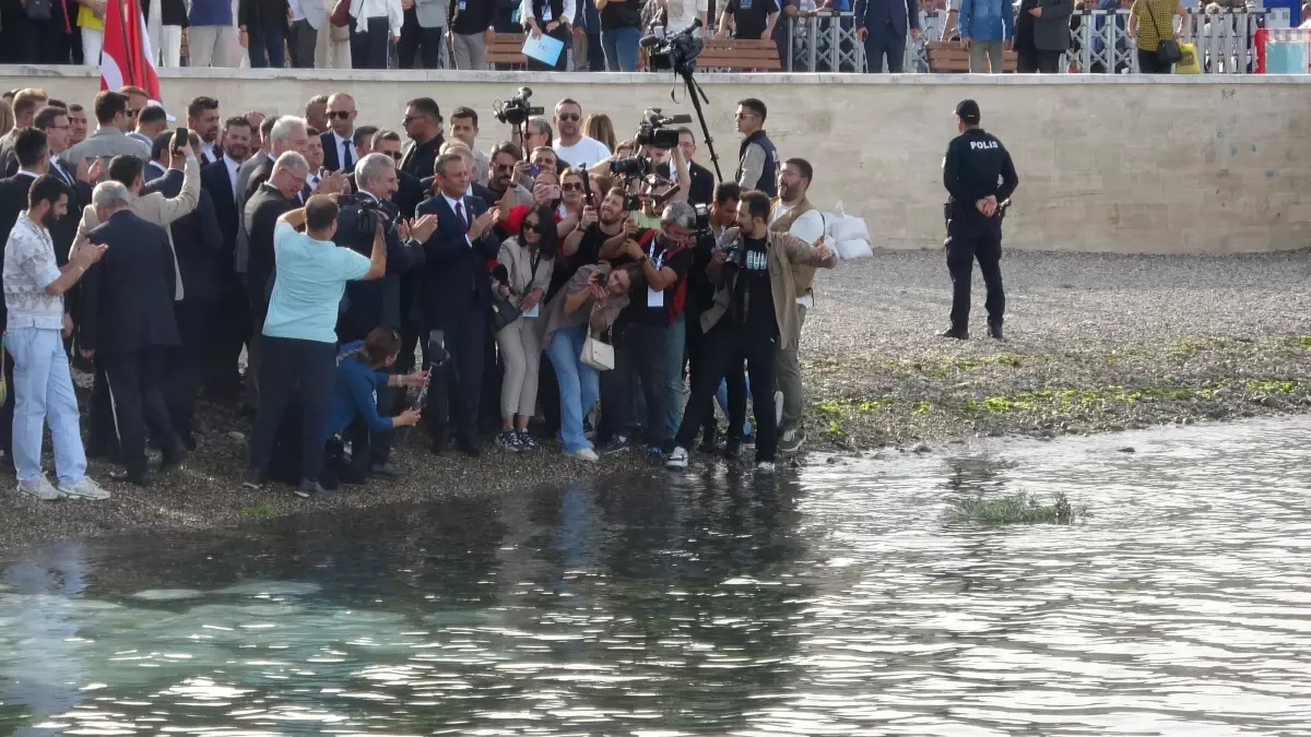 Mudanya Mütarekesi\'nde Barış Töreni