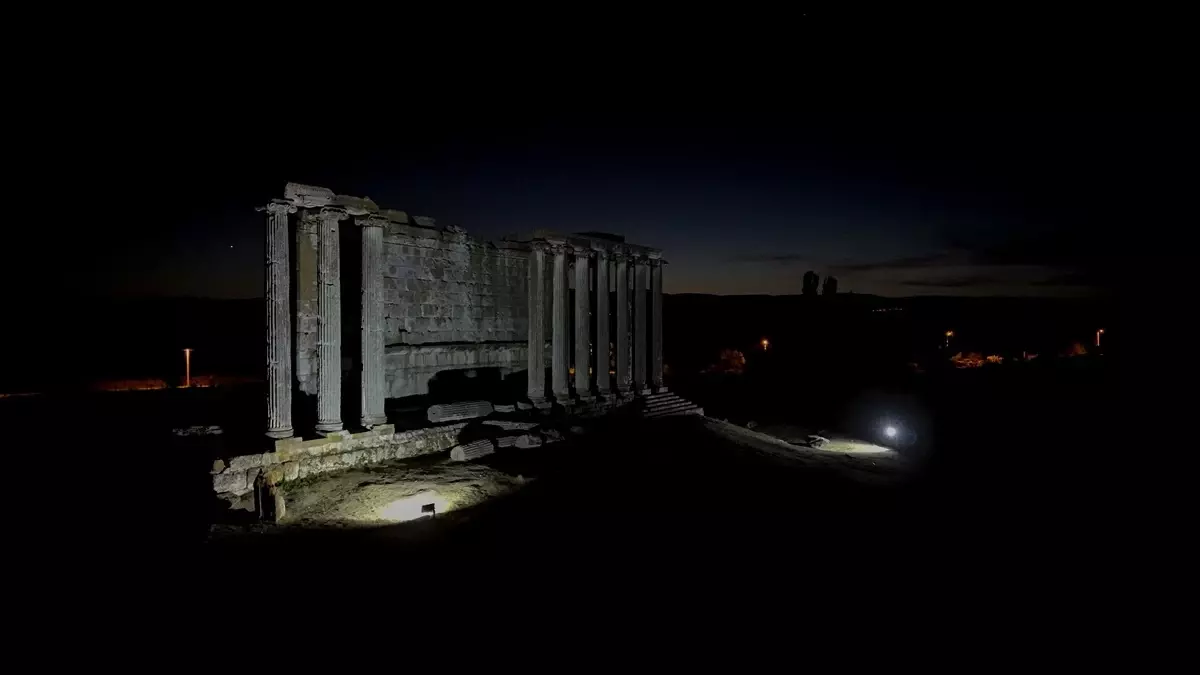 Aizanoi\'da Zeus Tapınağı\'nın Dronla Görüntüleri