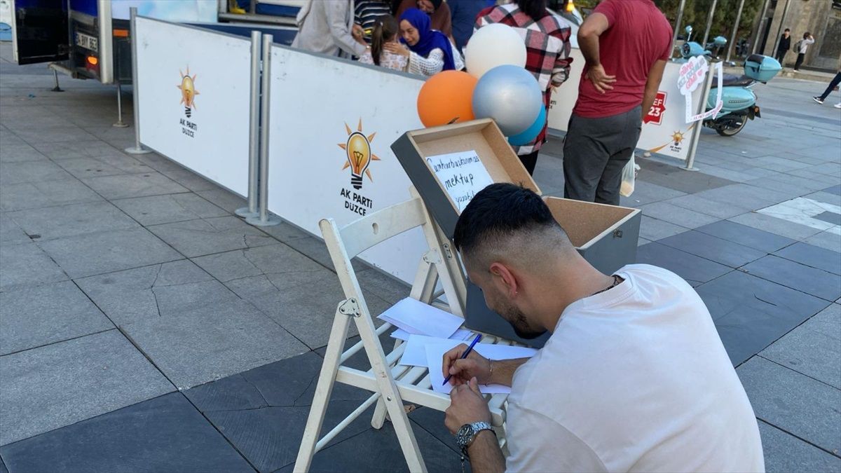 AK Parti\'nin ilçe kongreleri başladı