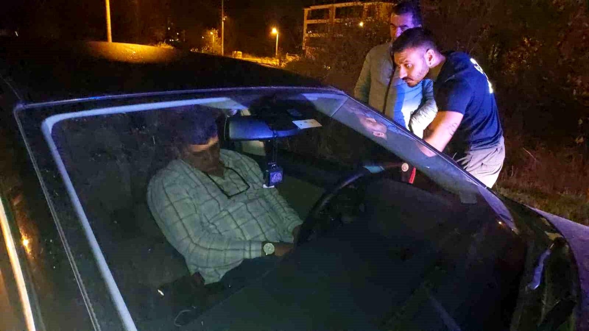 Bolu\'da Alkollü Sürücü Direksiyon Başında Baygın Bulundu