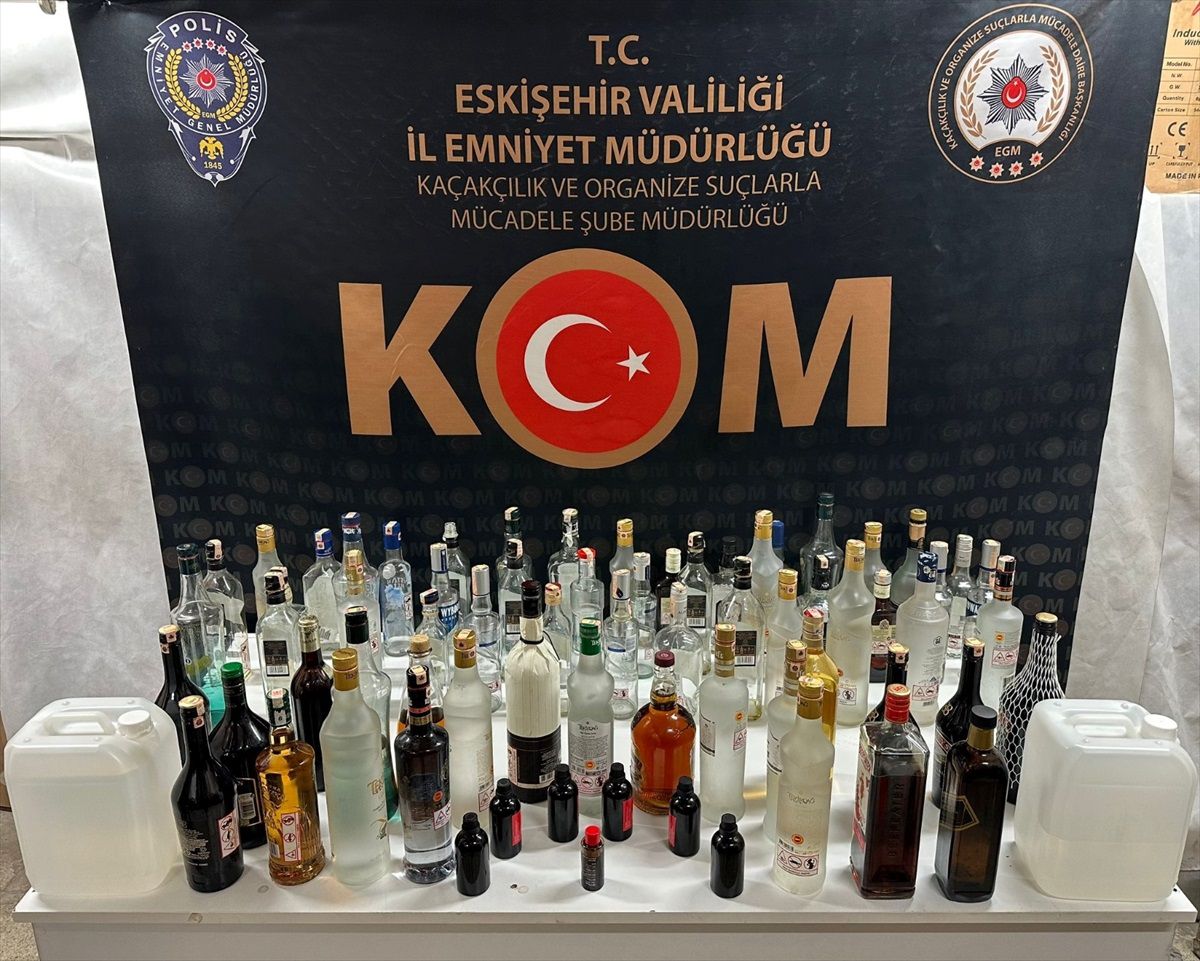 Eskişehir\'de Kaçak İçi Operasyonu: 2 Gözaltı