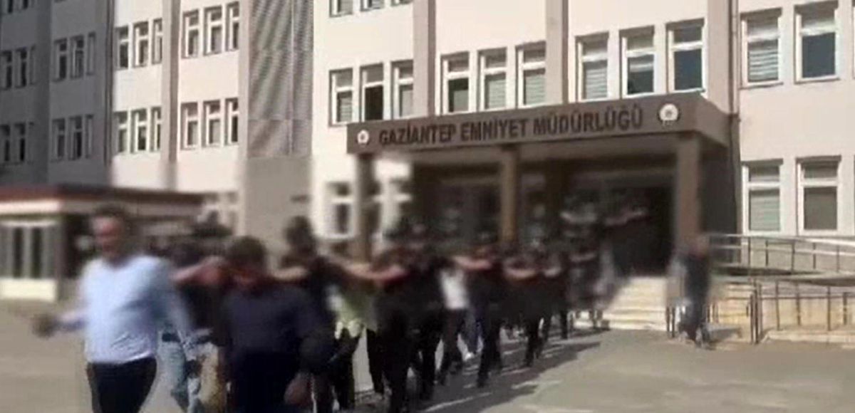 Gaziantep\'te Silahlı Operasyon: 18 Gözaltı