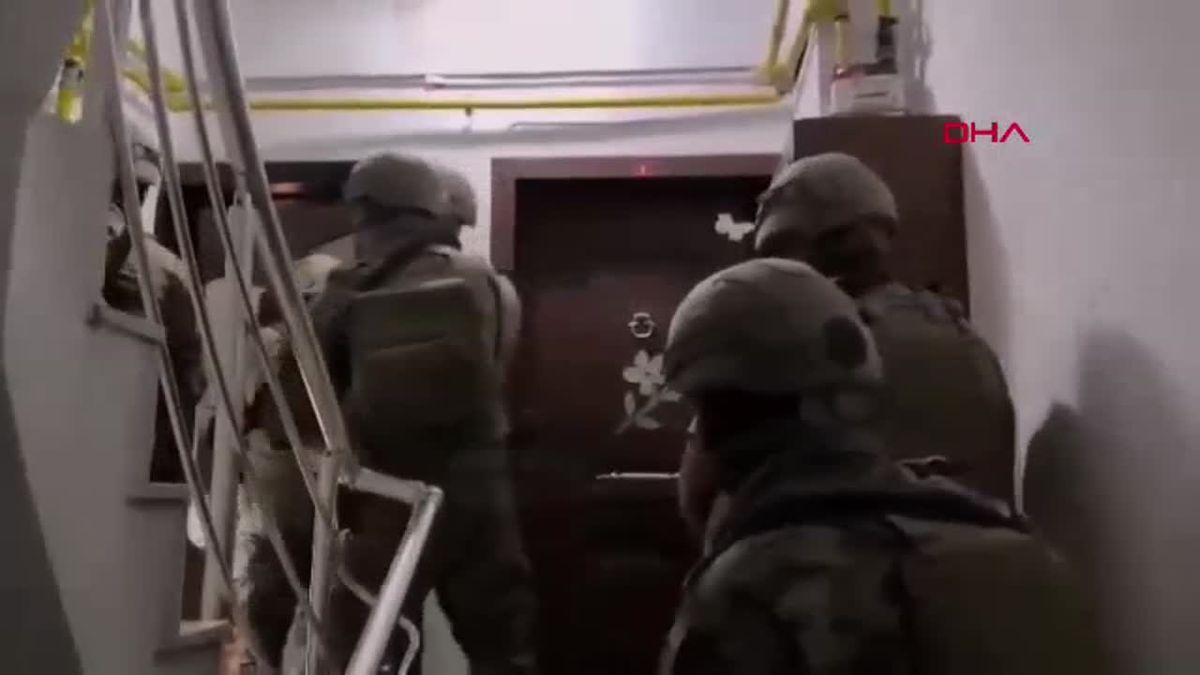İzmir\'de Suç Örgütüne Operasyon