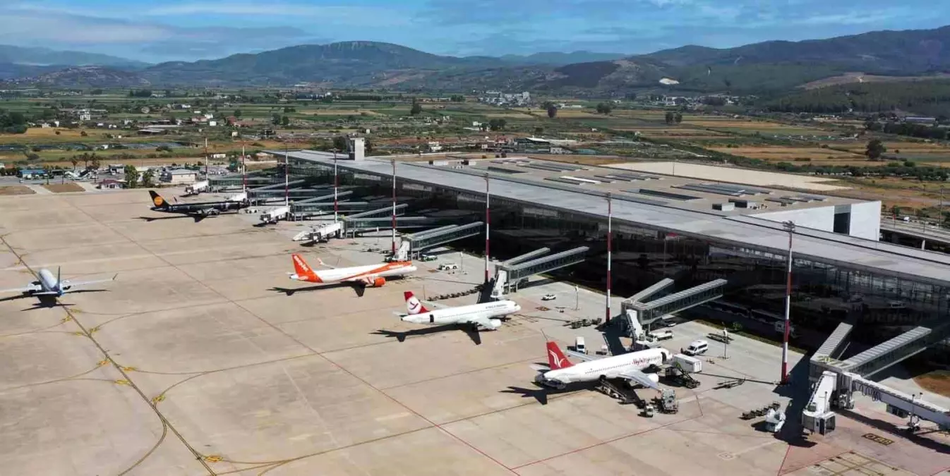 Milas-Bodrum Havalimanı\'nda 9 Ayda Rekor Uçuş