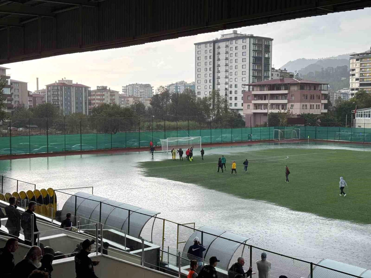 Artvin Hopaspor - Tokat Belediye Plevne Spor Müsabakası Ertelendi