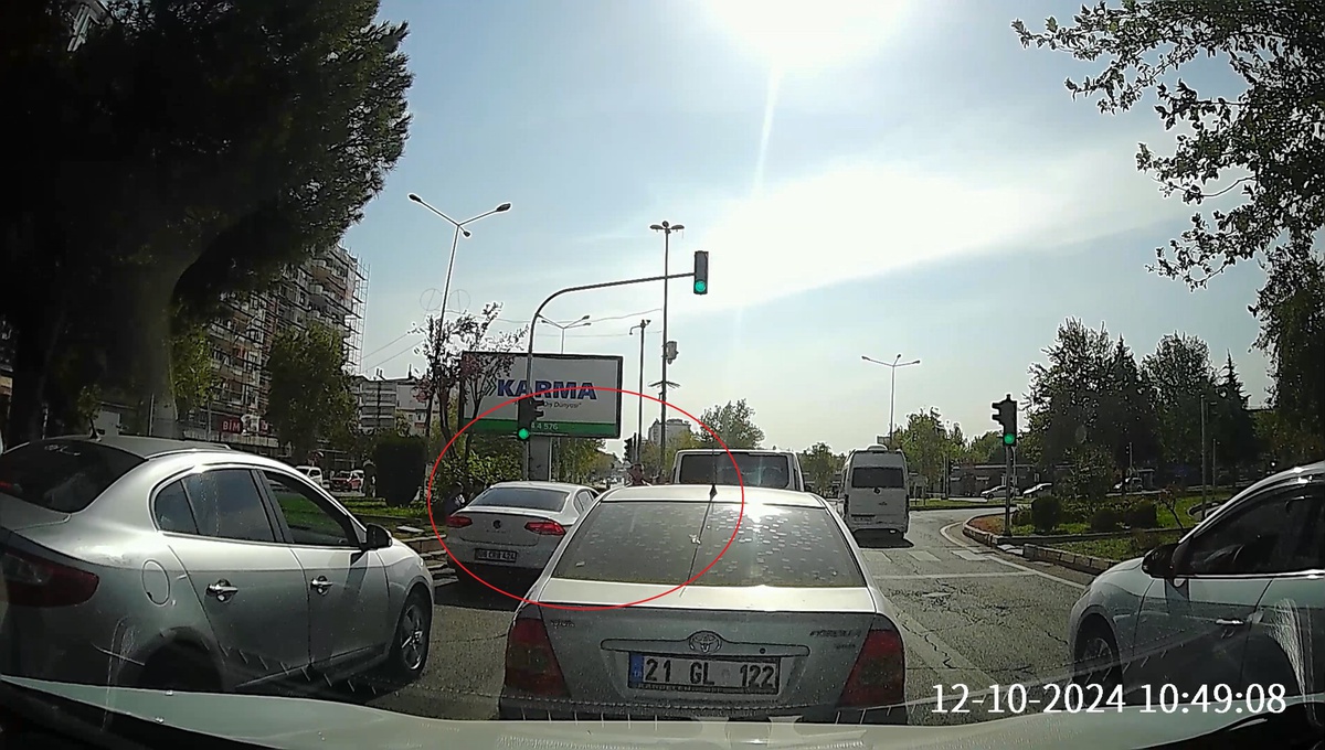 Diyarbakır\'da Tehlikeli Trafik