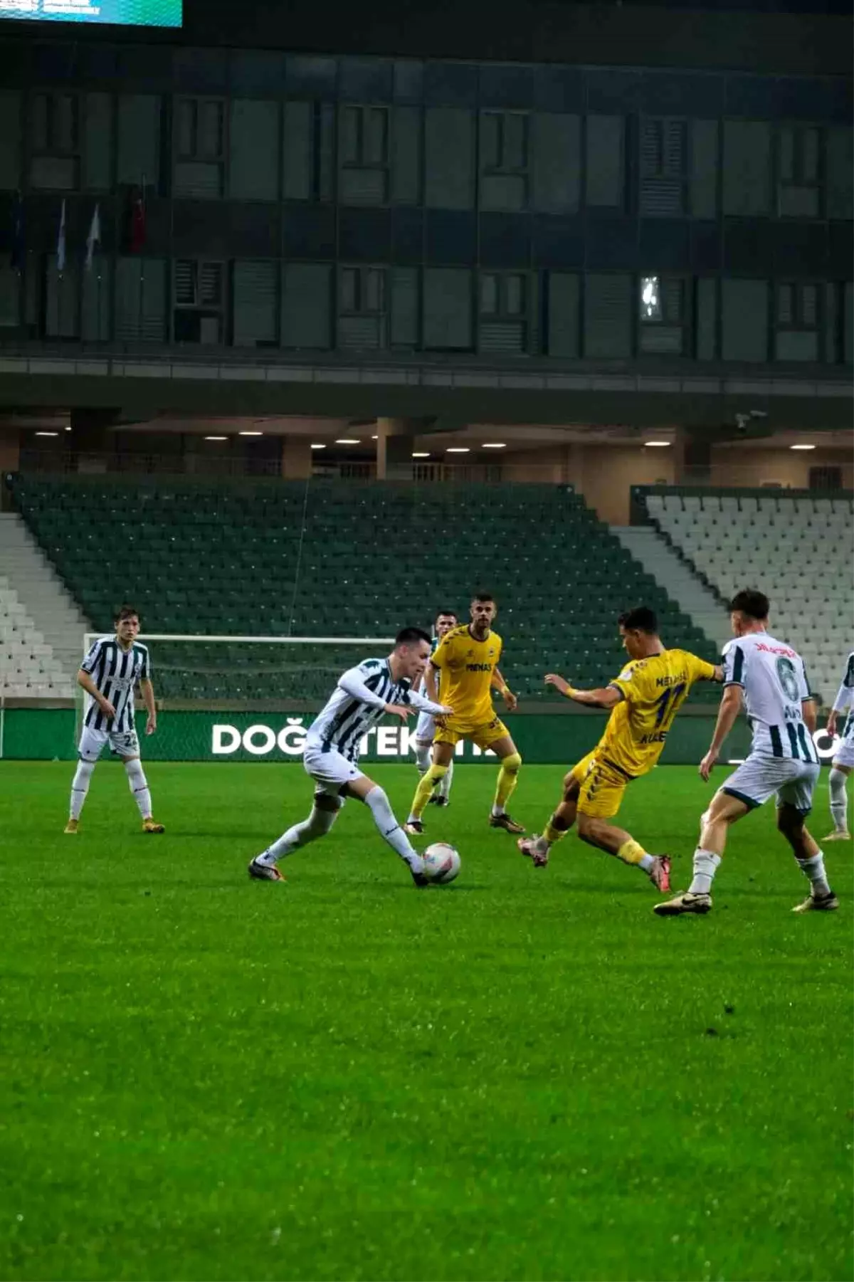 Giresunspor, Menemen FK\'ya 2-0 Yenildi