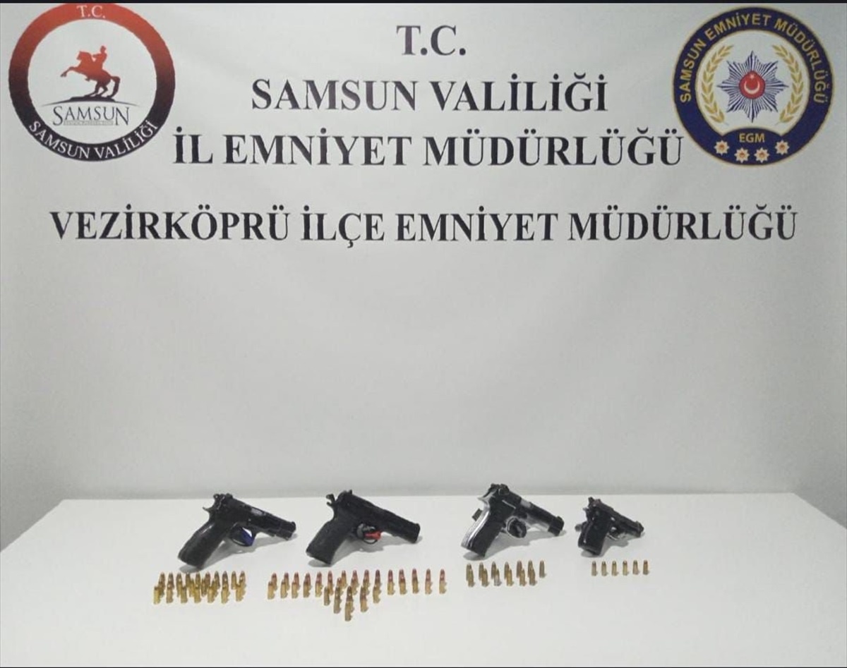 Vezirköprü\'de Silah Kaçakçılığı Operasyonu
