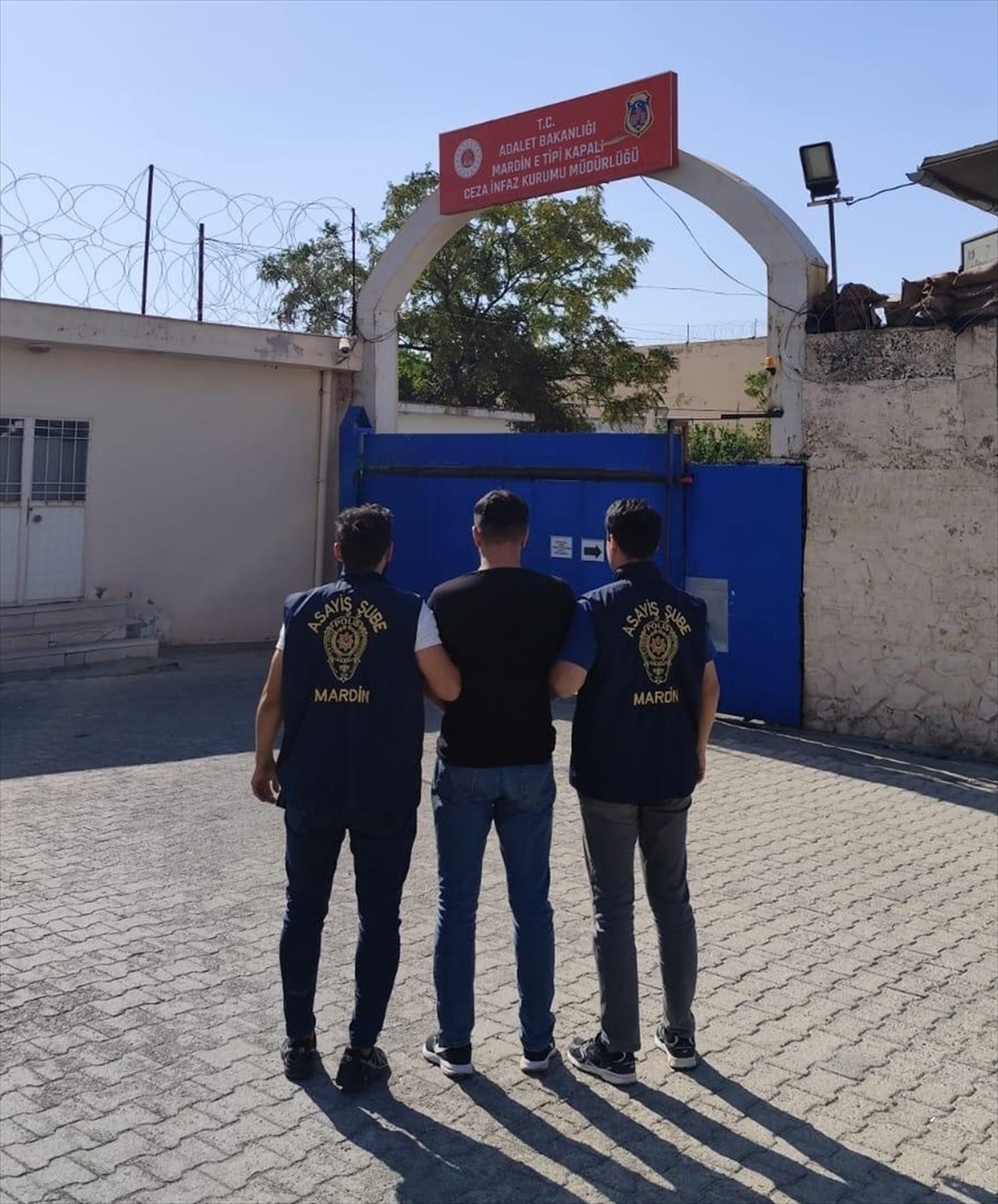Mardin\'de Suçlulara Operasyon: 13 Tutuklama