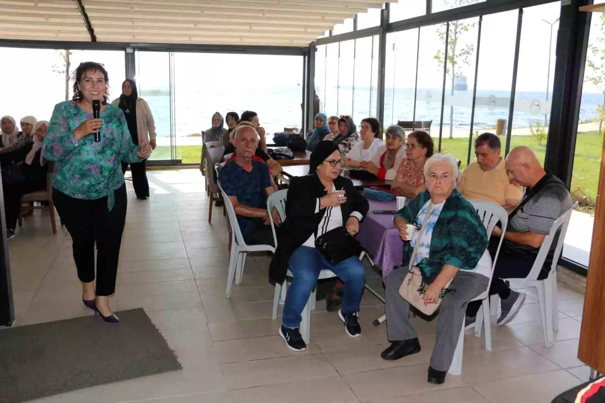 Körfez\'de Aktif Mutlu Yaş Alma Semineri Düzenlendi