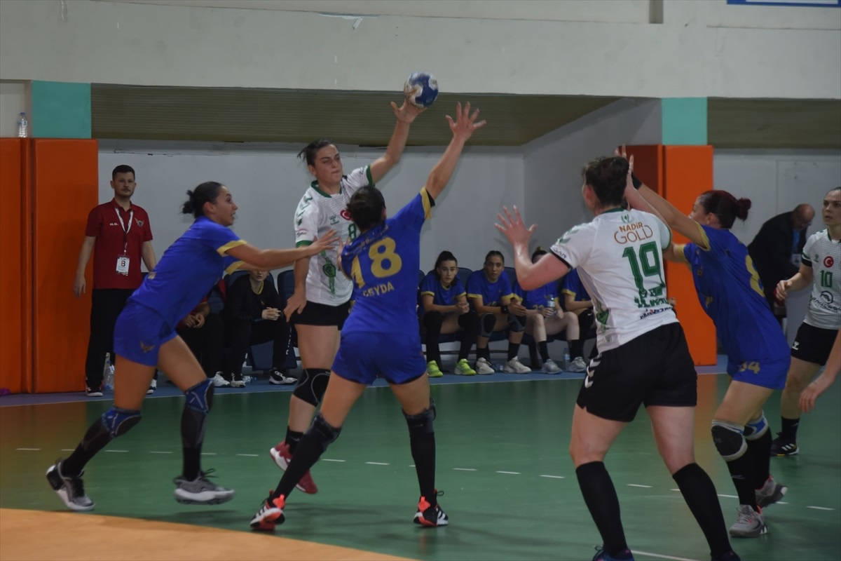 Görele Belediyespor, Yenimahalle\'yi 37-29 Yendi