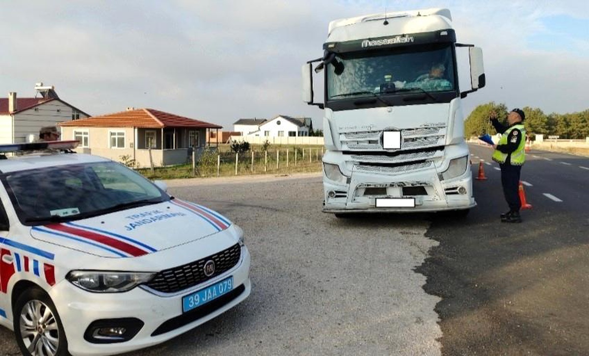 Kırklareli\'nde Ağır Araç Denetimi