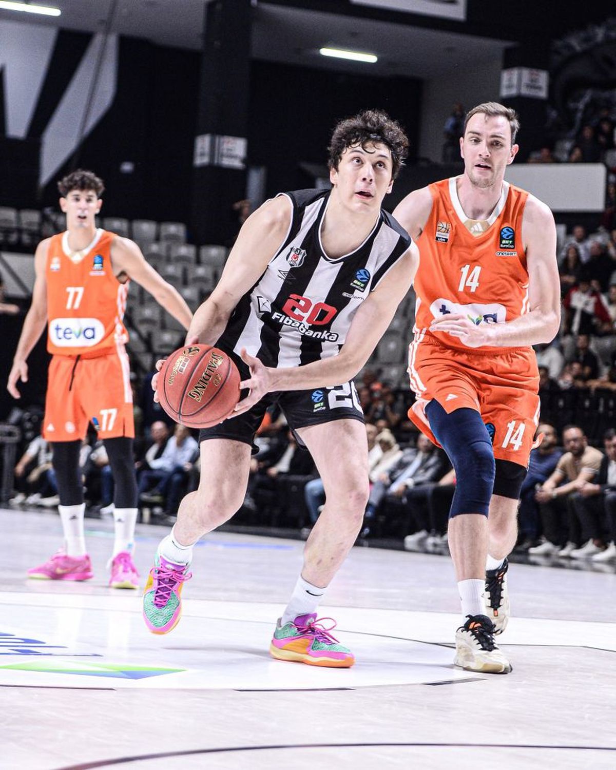 Beşiktaş, Ratiopharm Ulm\'u Farklı Yendi