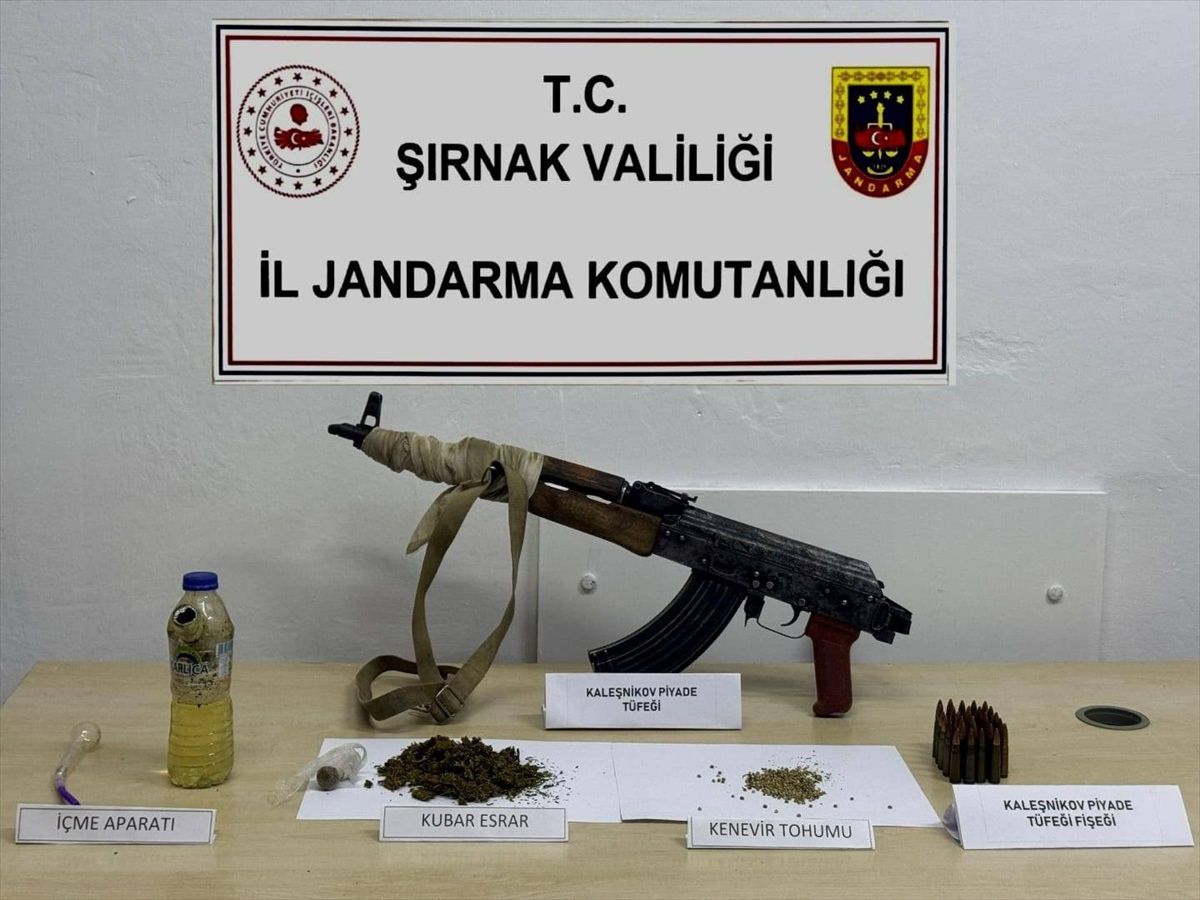 Şırnak\'ta Kaçakçılık Operasyonu: 11 Şüpheli Yakalandı