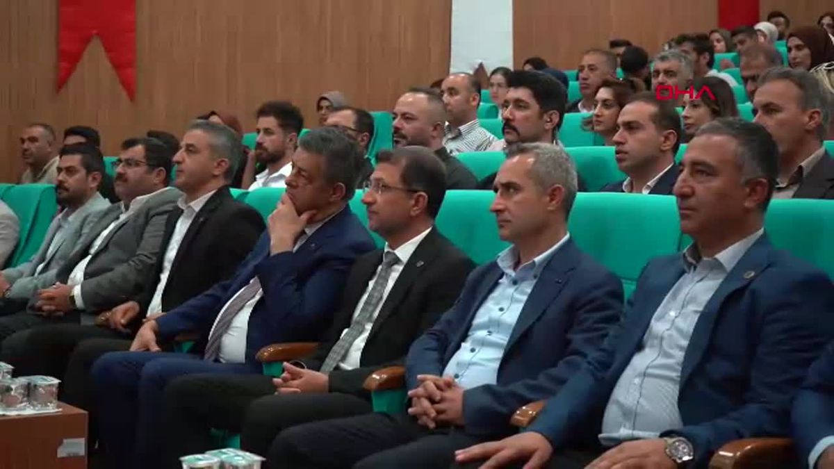 Şırnak\'ta Hemşirelik Öğrencilerine Beyaz Önlük Töreni