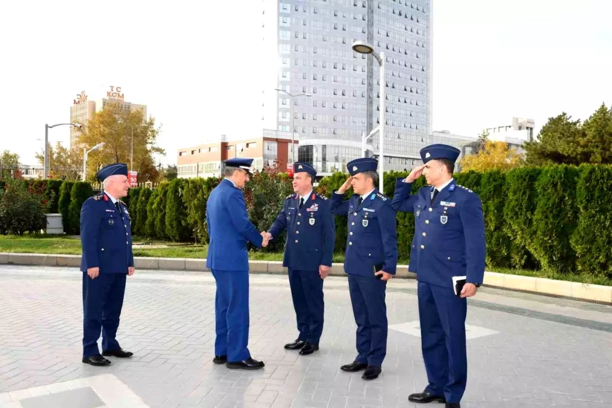 Suudi Hava Kuvvetleri Komutanı Ankara\'da