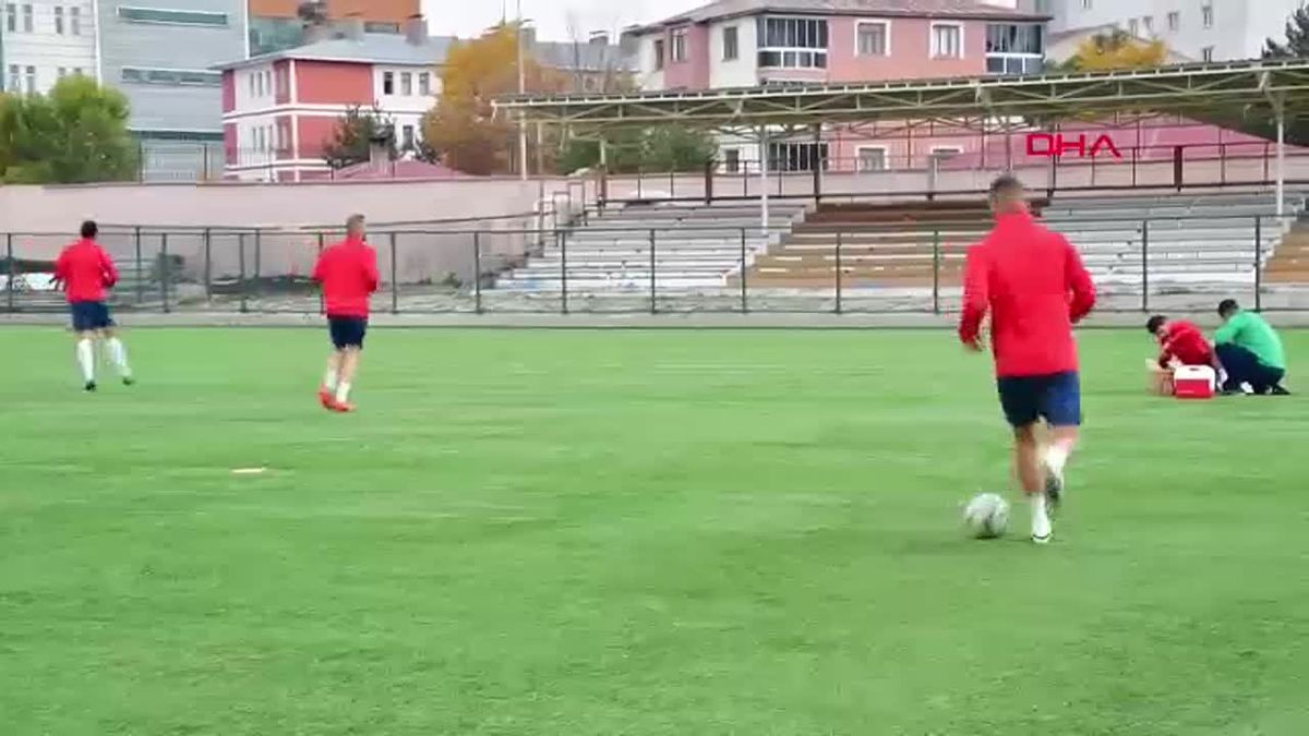 Başkan Engin\'den Takıma Arsa Primi