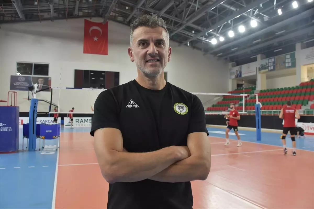 Cizre Belediyespor Arkas Spor ile Zorlu Maça Hazırlanıyor