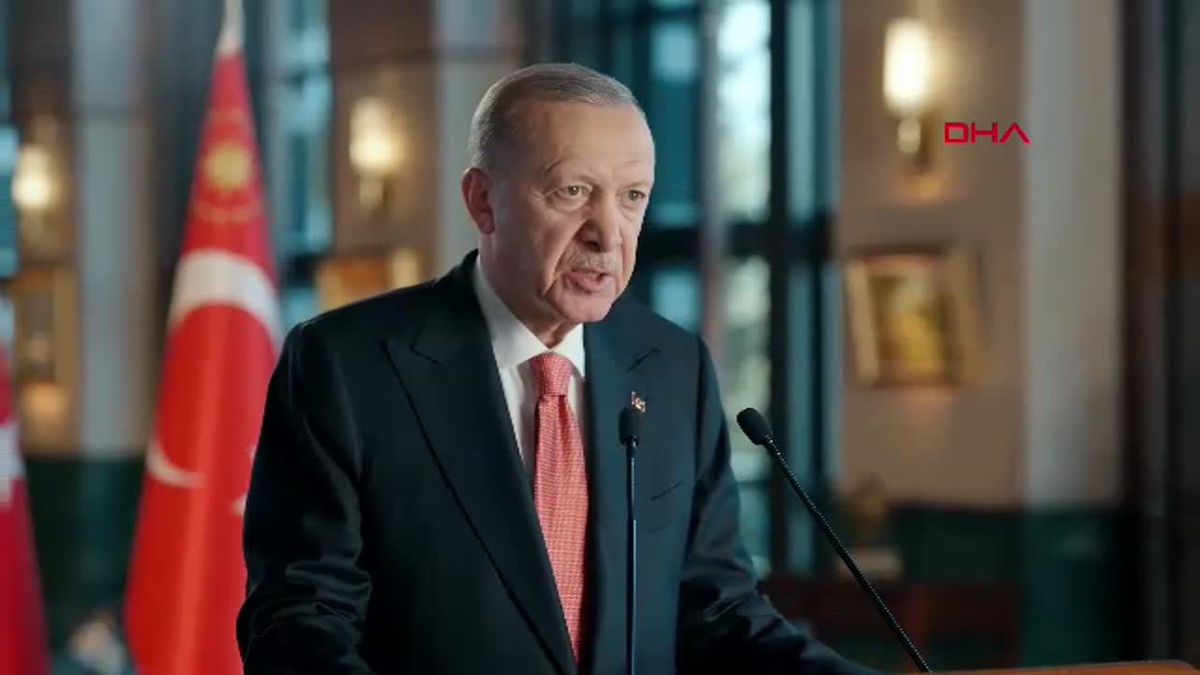 Cumhurbaşkanı Erdoğan: Yatırımlarımızı \'Durmak yok, yola devam\' diyerek sürdüreceğiz