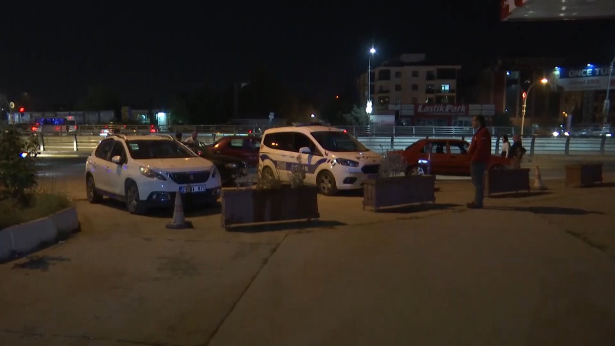 Elazığ\'da Kaza Sonrası Bıçaklı Kavga