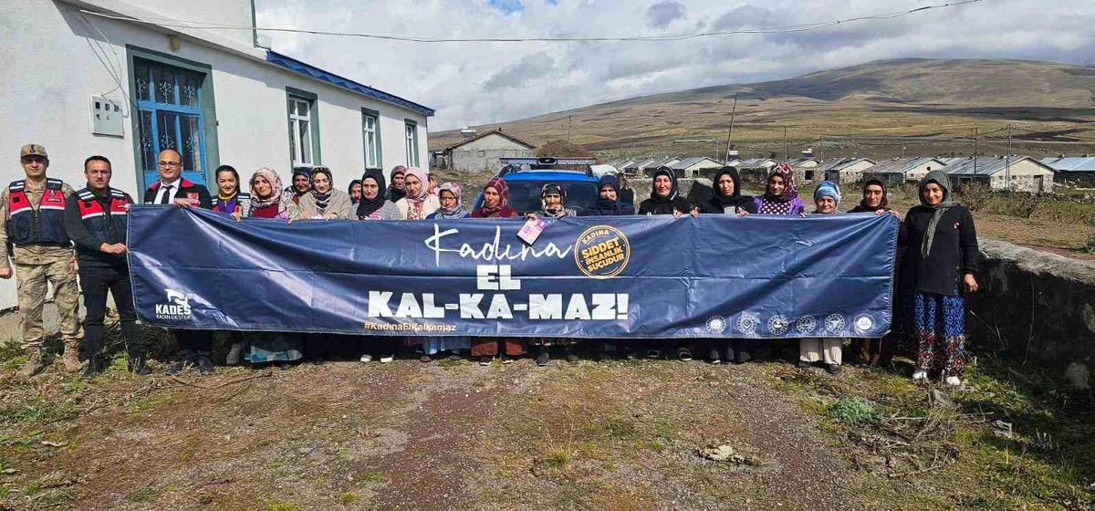 Kars\'ta Erken Yaşta Evliliklere Karşı Bilgilendirme