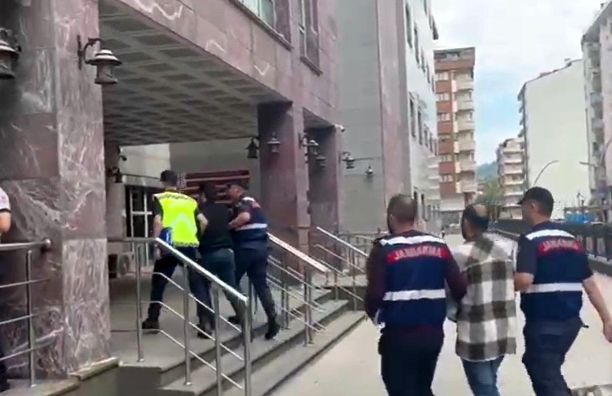 Rize\'de 50 Milyon TL\'lik Dolandırıcılık Operasyonu