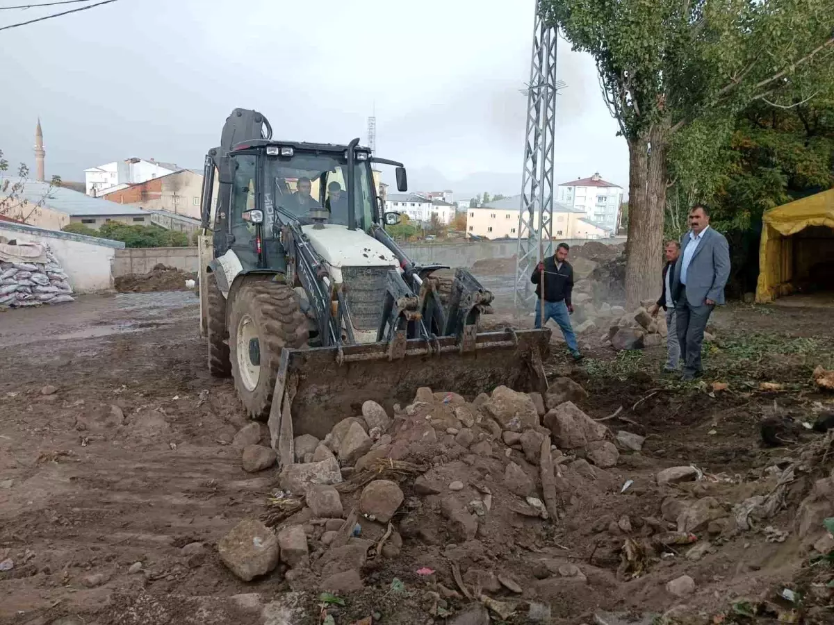 Taşlıçay\'da Otopark Projesi ile Güvenli Giriş ve Çıkışlar Sağlanıyor