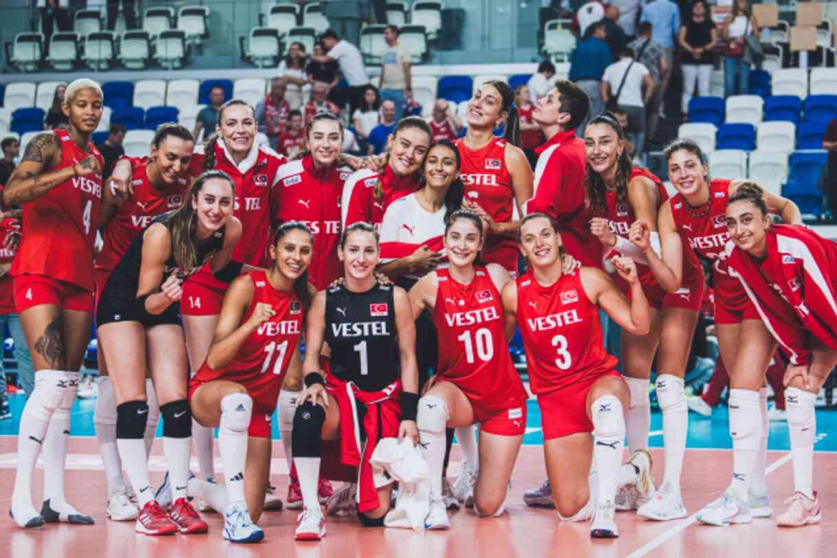 A Milli Kadın Voleybol Takımı'nın Yıldızı Melissa Vargas 25 Yaşında: Foto Muhabiri Yaşar Yılmaz Değerlendirdi