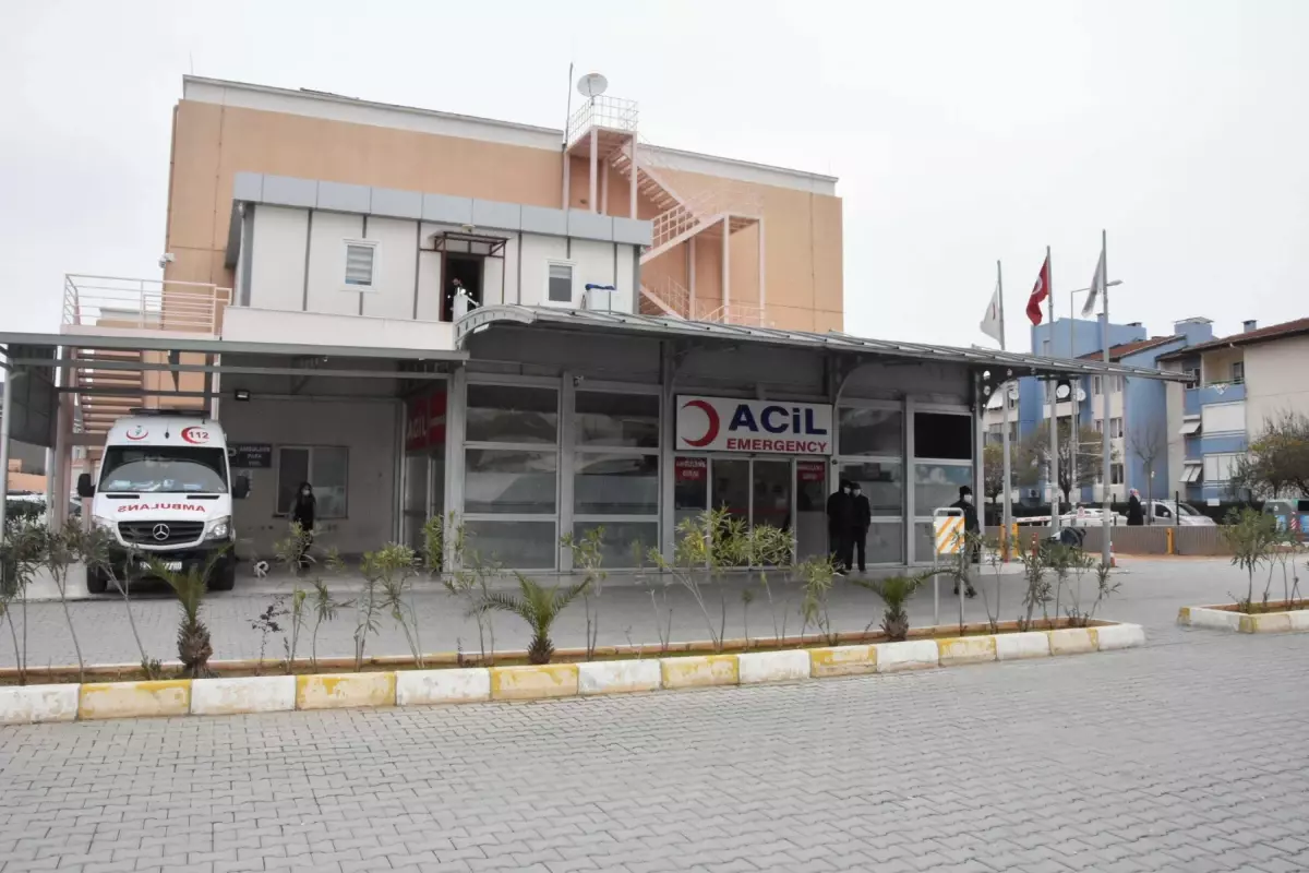 Acil Servis Doktoruna Saldırı