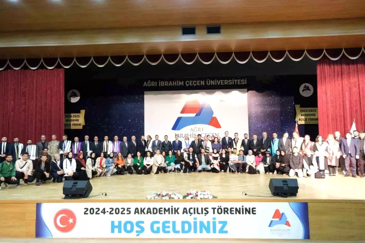 AİÇÜ\'de 2024-2025 Akademik Yılı Açılış ve Fahri Doktora Tevdi Töreni