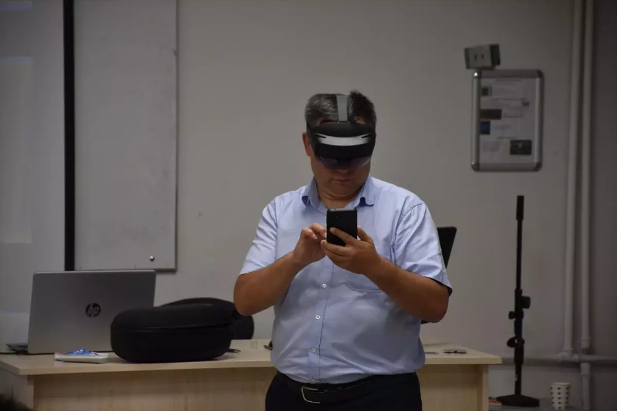 Akademisyen Çiftin XR Gözlüğü Tıpta Devrim Yaratıyor