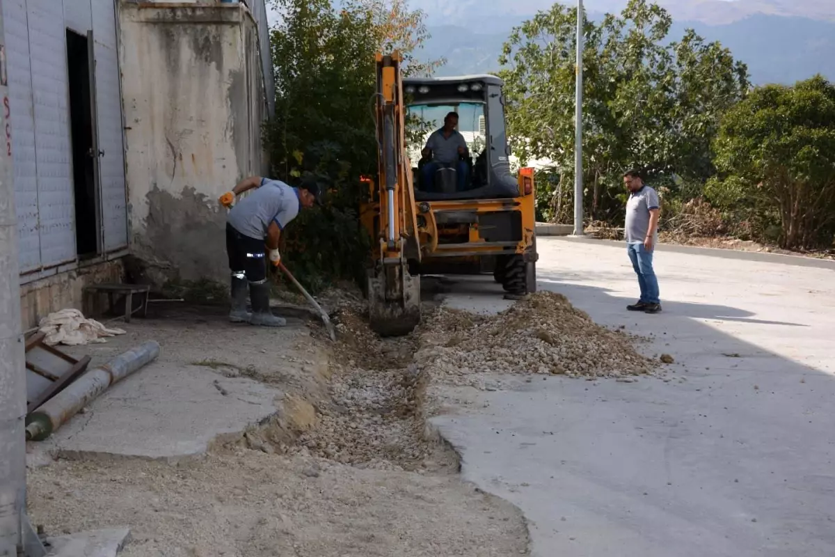 Babadağ Sanayi Bölgesinde Altyapı Çalışmaları Tamamlandı