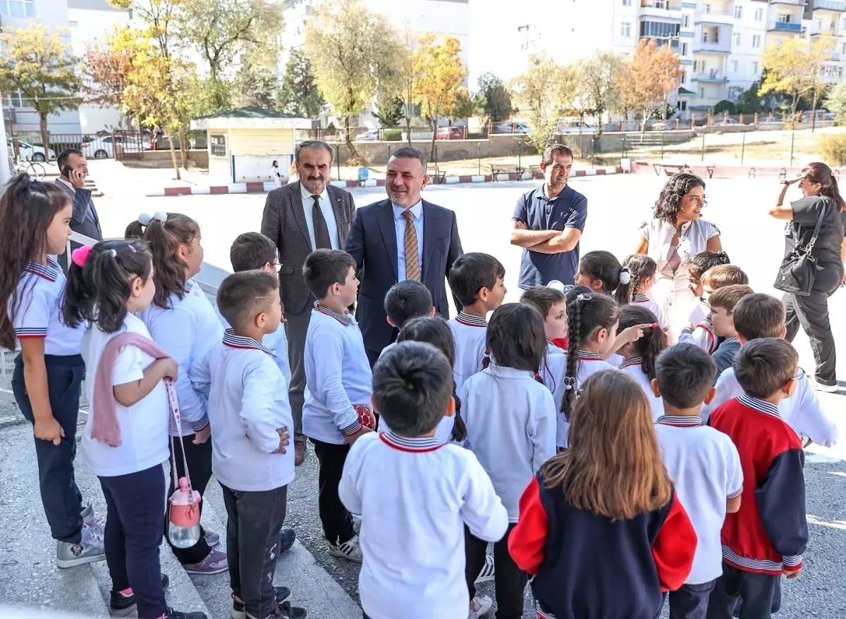 Murat Ercan, Sincan’da Eğitim Vizyonunu Paylaştı