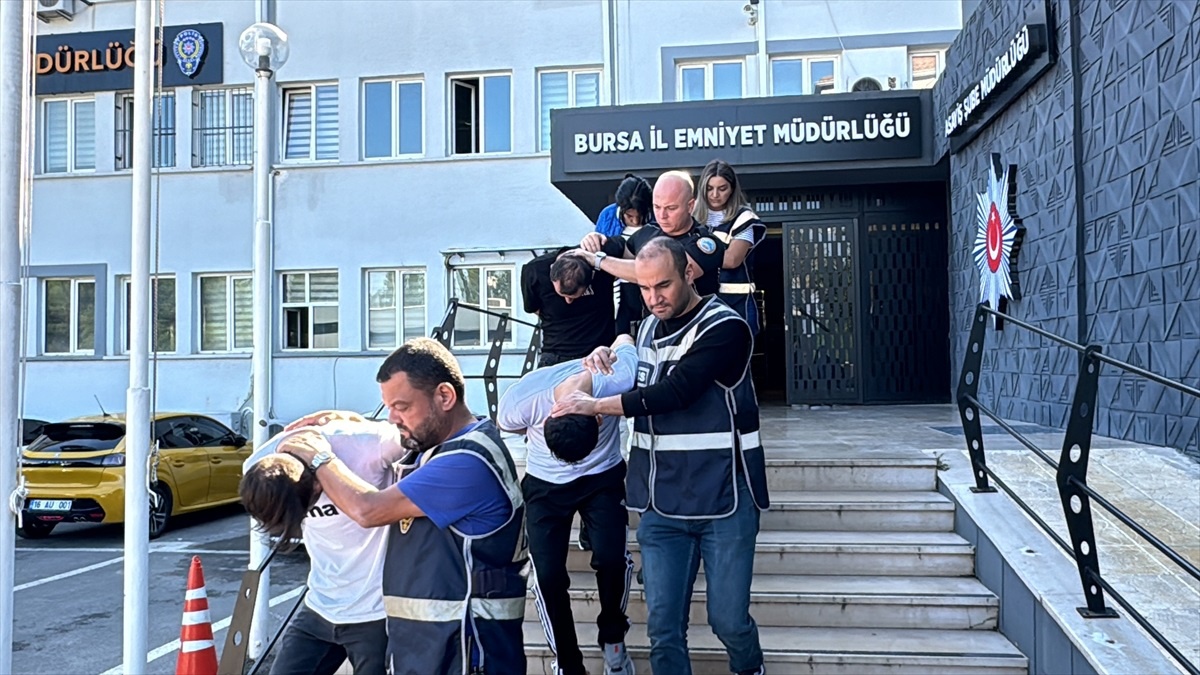 Bursa\'da Fuhuş Operasyonu: 4 Tutuklama