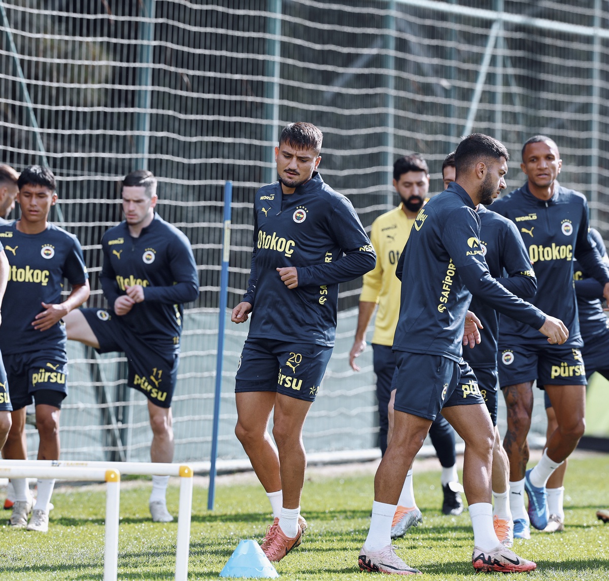 Fenerbahçe Samsunspor Maçına Hazırlanıyor
