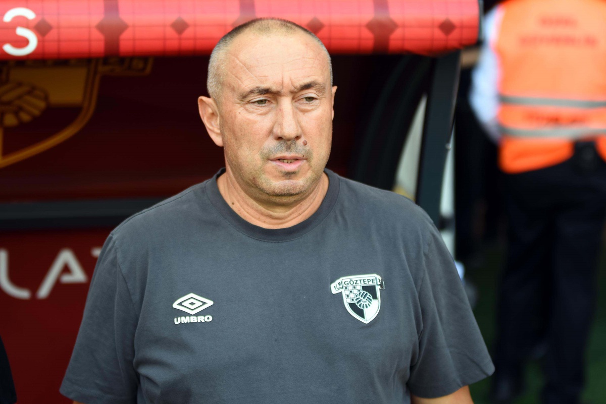 Stoilov Göztepe\'yi Zirveye Taşıdı