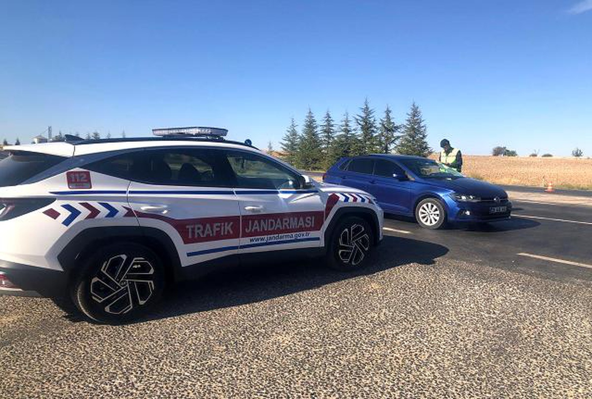 Eskişehir\'de Trafik Kazaları ve Emniyet Kemeri
