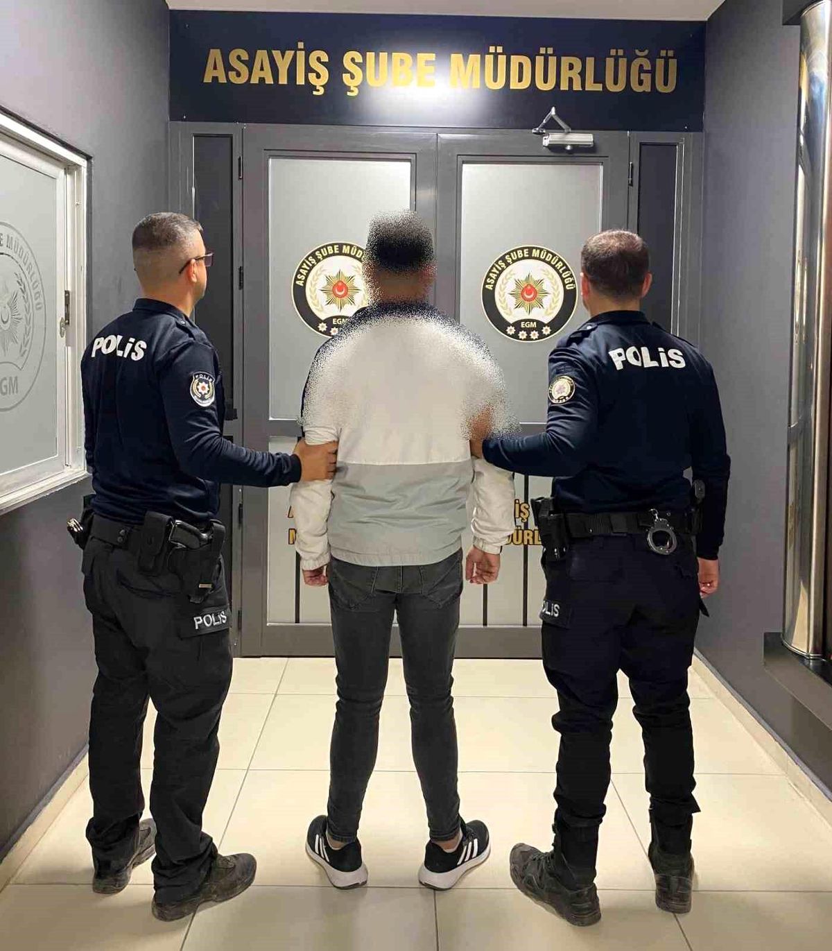 Uyuşturucu Ticareti Yapan Şahıs Yakalandı