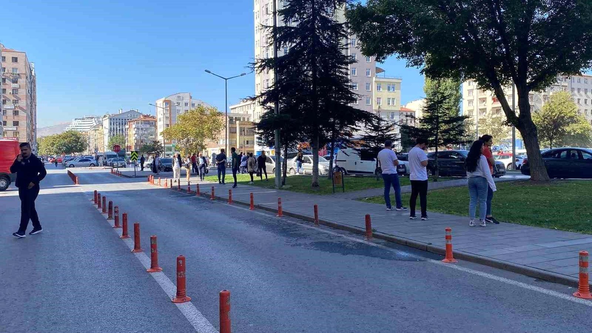 Malatya\'da 5.9 Büyüklüğünde Deprem