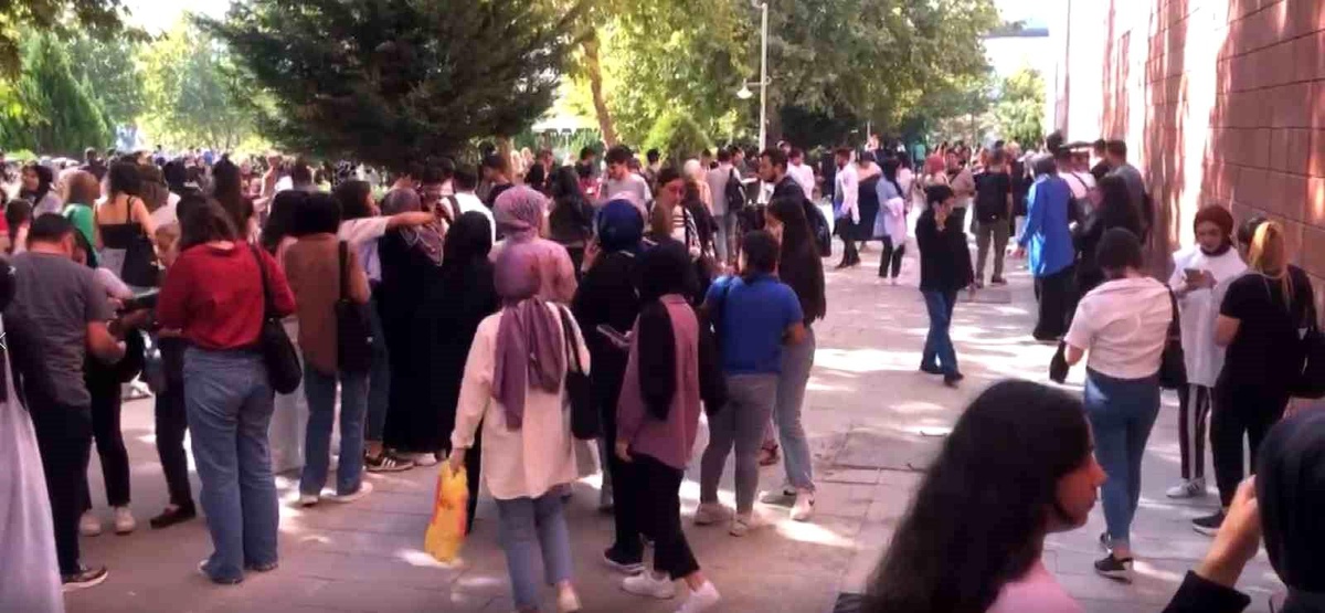Malatya\'da 5.9 Büyüklüğünde Deprem