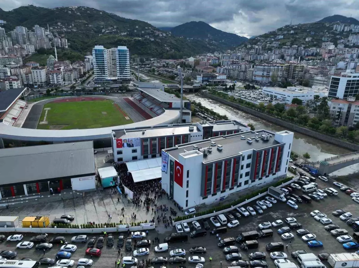 Trabzon\'da Spor Eğitim Kompleksi Açıldı